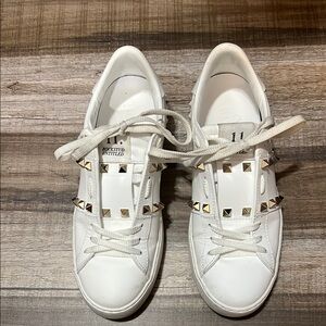 Valentino White Sneakers with Gold Rockstuds